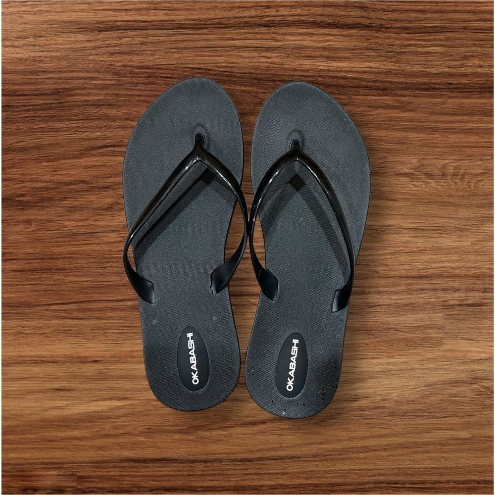 Okabashi Flip Flop Size 6 New Condition Flaw in heel see pics not noticiable